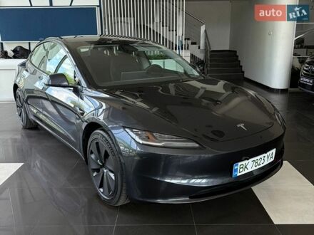 Сірий Тесла Модель 3, об'ємом двигуна 0 л та пробігом 4 тис. км за 25900 $, фото 1 на Automoto.ua