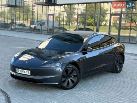 Сірий Тесла Модель 3, об'ємом двигуна 0 л та пробігом 42 тис. км за 24500 $, фото 1 на Automoto.ua