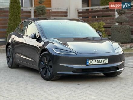 Серый Тесла Модель 3, объемом двигателя 0 л и пробегом 2 тыс. км за 26500 $, фото 1 на Automoto.ua