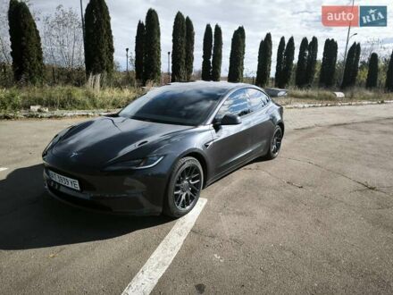Тесла Модель 3 2024 в Коломые на Automoto.ua Серый Тесла Модель 3, объемом двигателя 0 л и пробегом 5 тыс. км за 33500 $, фото 1 на Automoto.ua