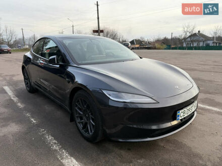 Серый Тесла Модель 3, объемом двигателя 0 л и пробегом 7 тыс. км за 32000 $, фото 1 на Automoto.ua