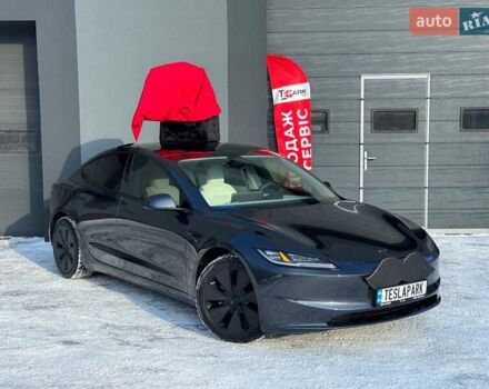 Серый Тесла Модель 3, объемом двигателя 0 л и пробегом 39 тыс. км за 33499 $, фото 1 на Automoto.ua