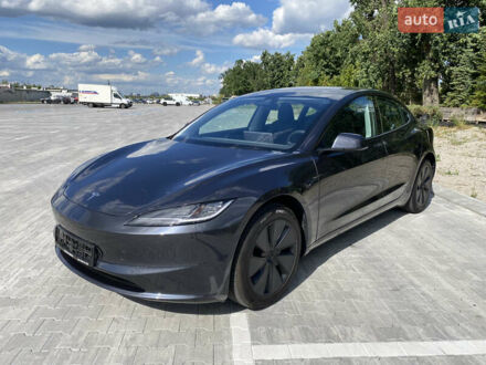Тесла Модель 3 2024 у Києві на Automoto.ua Сірий Тесла Модель 3, об'ємом двигуна 0 л та пробігом 5 тис. км за 28500 $, фото 1 на Automoto.ua