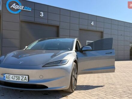 Сірий Тесла Модель 3, об'ємом двигуна 0 л та пробігом 45 тис. км за 28000 $, фото 1 на Automoto.ua