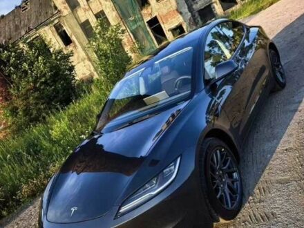 Сірий Тесла Модель 3, об'ємом двигуна 0 л та пробігом 9 тис. км за 16900 $, фото 1 на Automoto.ua