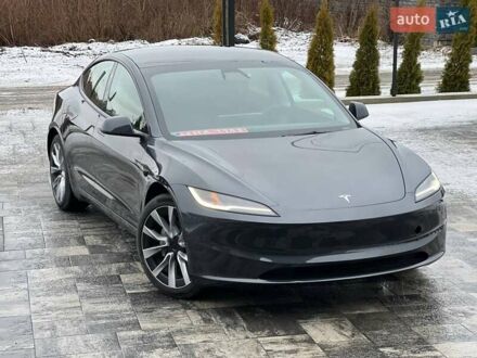 Тесла Модель 3 2024 у Луцьку на Automoto.ua Сірий Тесла Модель 3, об'ємом двигуна 0 л та пробігом 1 тис. км за 25900 $, фото 1 на Automoto.ua