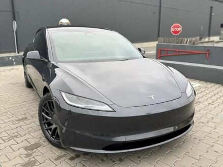 Серый Тесла Модель 3, объемом двигателя 0 л и пробегом 8 тыс. км за 32500 $, фото 1 на Automoto.ua