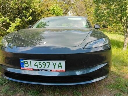 Сірий Тесла Модель 3, об'ємом двигуна 0 л та пробігом 7 тис. км за 28300 $, фото 1 на Automoto.ua