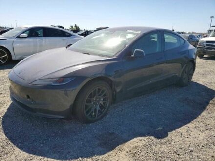 Сірий Тесла Модель 3, об'ємом двигуна 0 л та пробігом 27 тис. км за 10000 $, фото 1 на Automoto.ua
