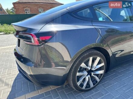 Сірий Тесла Модель 3, об'ємом двигуна 0 л та пробігом 3 тис. км за 30650 $, фото 1 на Automoto.ua