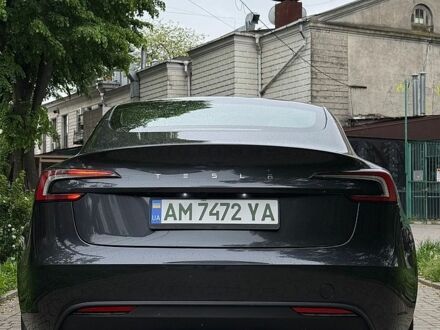 Сірий Тесла Модель 3, об'ємом двигуна 0 л та пробігом 6 тис. км за 27499 $, фото 1 на Automoto.ua
