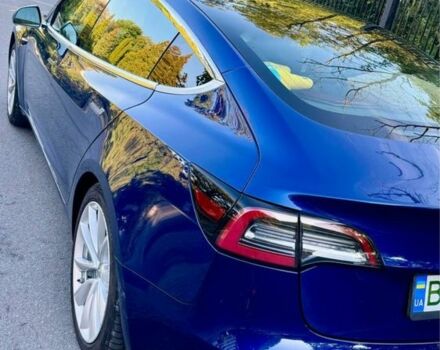 Синій Тесла Модель 3, об'ємом двигуна 0 л та пробігом 56 тис. км за 17000 $, фото 5 на Automoto.ua