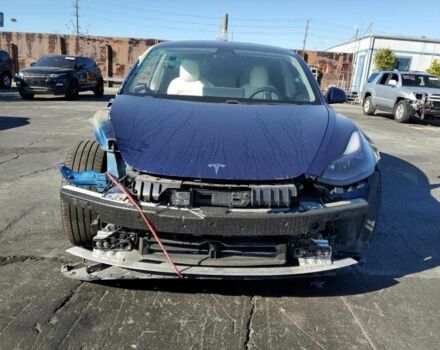 Синий Тесла Модель 3, объемом двигателя 0 л и пробегом 141 тыс. км за 12200 $, фото 4 на Automoto.ua