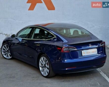 Синий Тесла Модель 3, объемом двигателя 0 л и пробегом 98 тыс. км за 19990 $, фото 27 на Automoto.ua
