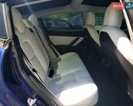 Синій Тесла Модель 3, об'ємом двигуна 0 л та пробігом 80 тис. км за 3000 $, фото 9 на Automoto.ua