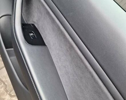 Синий Тесла Модель 3, объемом двигателя 0 л и пробегом 236 тыс. км за 16000 $, фото 16 на Automoto.ua