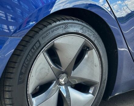 Синій Тесла Модель 3, об'ємом двигуна 0 л та пробігом 83 тис. км за 23750 $, фото 3 на Automoto.ua