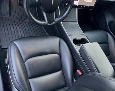 Синий Тесла Модель 3, объемом двигателя 0 л и пробегом 96 тыс. км за 17999 $, фото 14 на Automoto.ua