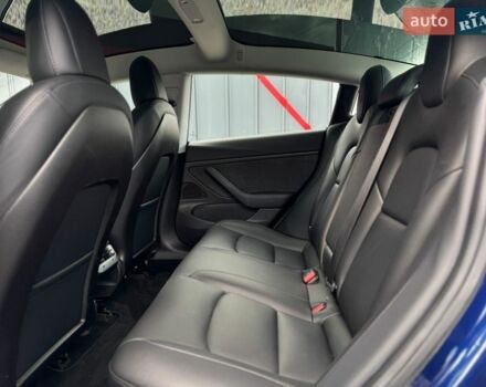 Синий Тесла Модель 3, объемом двигателя 0 л и пробегом 103 тыс. км за 15900 $, фото 38 на Automoto.ua