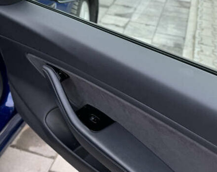 Синій Тесла Модель 3, об'ємом двигуна 0 л та пробігом 205 тис. км за 16900 $, фото 21 на Automoto.ua