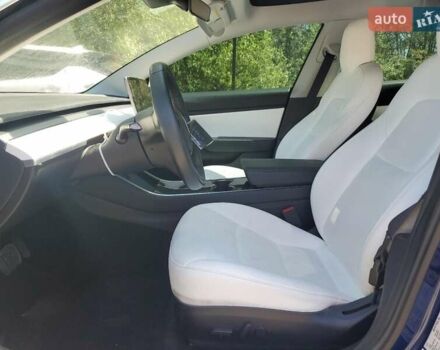 Синій Тесла Модель 3, об'ємом двигуна 0 л та пробігом 80 тис. км за 3000 $, фото 6 на Automoto.ua
