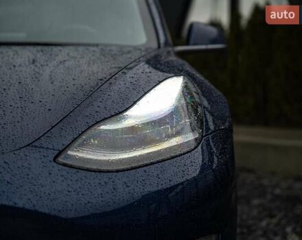 Синий Тесла Модель 3, объемом двигателя 0 л и пробегом 79 тыс. км за 18900 $, фото 11 на Automoto.ua