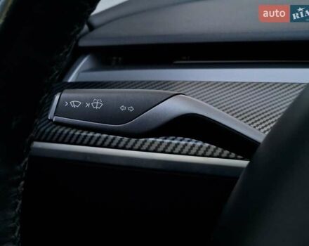 Синий Тесла Модель 3, объемом двигателя 0 л и пробегом 98 тыс. км за 19990 $, фото 59 на Automoto.ua