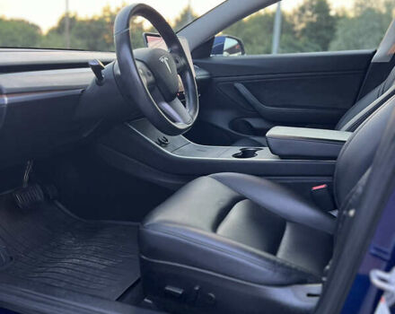 Синий Тесла Модель 3, объемом двигателя 0 л и пробегом 96 тыс. км за 17999 $, фото 15 на Automoto.ua