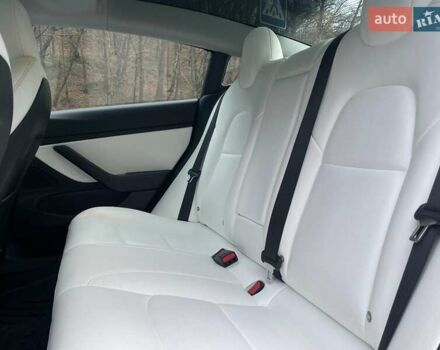 Синий Тесла Модель 3, объемом двигателя 0 л и пробегом 100 тыс. км за 16490 $, фото 16 на Automoto.ua