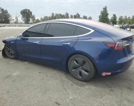 Синій Тесла Модель 3, об'ємом двигуна 0 л та пробігом 96 тис. км за 11300 $, фото 2 на Automoto.ua
