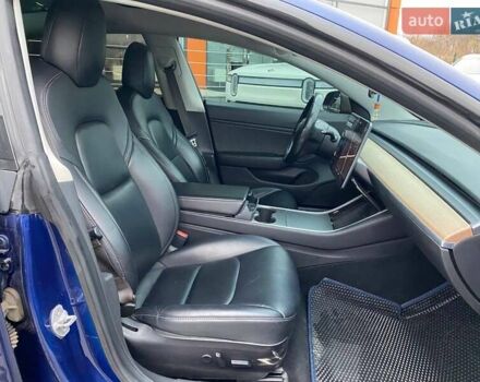 Синий Тесла Модель 3, объемом двигателя 0 л и пробегом 197 тыс. км за 14700 $, фото 18 на Automoto.ua