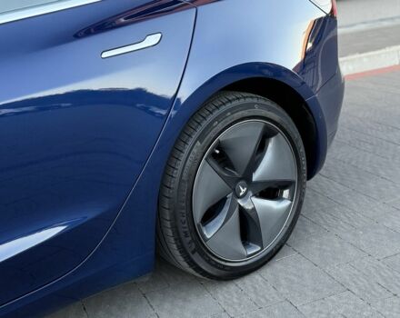 Синій Тесла Модель 3, об'ємом двигуна 0 л та пробігом 104 тис. км за 18500 $, фото 6 на Automoto.ua