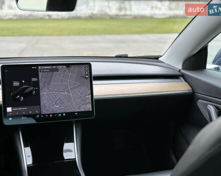 Синий Тесла Модель 3, объемом двигателя 0 л и пробегом 138 тыс. км за 15999 $, фото 39 на Automoto.ua