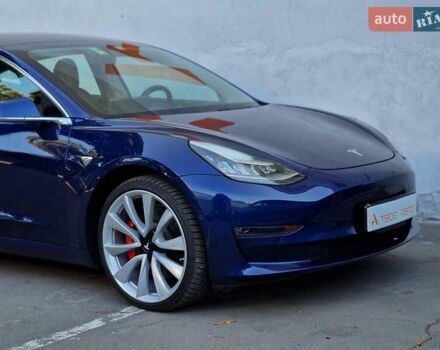 Синий Тесла Модель 3, объемом двигателя 0 л и пробегом 98 тыс. км за 19990 $, фото 25 на Automoto.ua