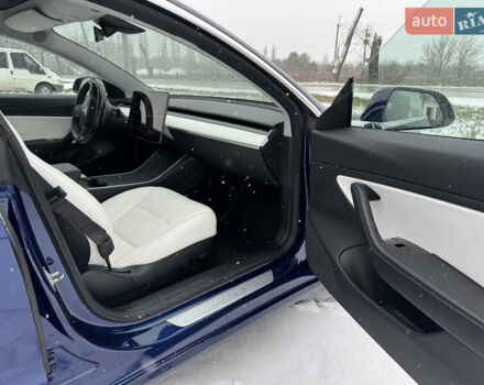 Синий Тесла Модель 3, объемом двигателя 0 л и пробегом 136 тыс. км за 17800 $, фото 6 на Automoto.ua