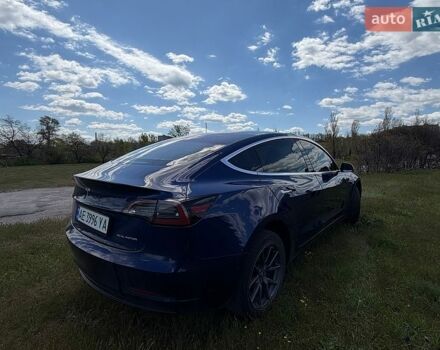 Синий Тесла Модель 3, объемом двигателя 0 л и пробегом 160 тыс. км за 17500 $, фото 4 на Automoto.ua