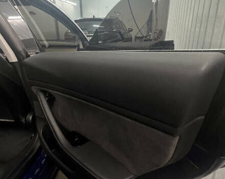 Синій Тесла Модель 3, об'ємом двигуна 0 л та пробігом 123 тис. км за 18000 $, фото 14 на Automoto.ua