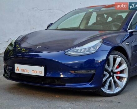 Синий Тесла Модель 3, объемом двигателя 0 л и пробегом 98 тыс. км за 19990 $, фото 16 на Automoto.ua