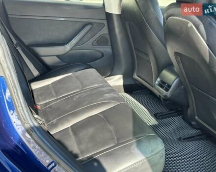 Синій Тесла Модель 3, об'ємом двигуна 0 л та пробігом 104 тис. км за 17990 $, фото 17 на Automoto.ua