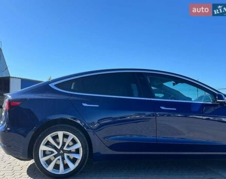 Тесла Модель 3 2018 у Львові на Automoto.ua Синій Тесла Модель 3, об'ємом двигуна 0 л та пробігом 198 тис. км за 16690 $, фото 31 на Automoto.ua