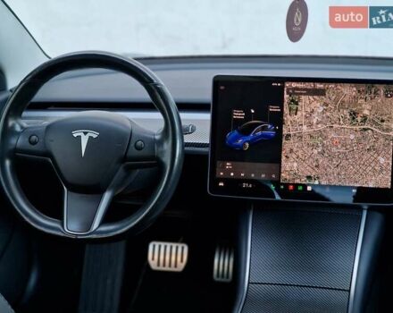 Синий Тесла Модель 3, объемом двигателя 0 л и пробегом 98 тыс. км за 19990 $, фото 57 на Automoto.ua