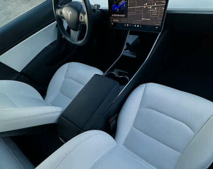 Синий Тесла Модель 3, объемом двигателя 0 л и пробегом 104 тыс. км за 19000 $, фото 12 на Automoto.ua