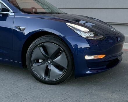 Синій Тесла Модель 3, об'ємом двигуна 0 л та пробігом 104 тис. км за 18500 $, фото 17 на Automoto.ua