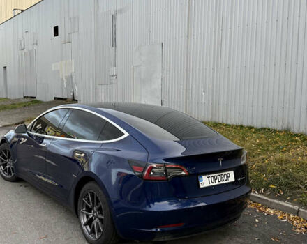 Синий Тесла Модель 3, объемом двигателя 0 л и пробегом 103 тыс. км за 18500 $, фото 3 на Automoto.ua