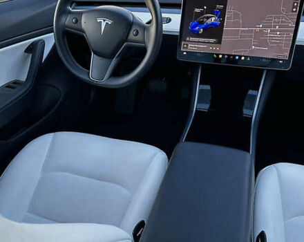 Синий Тесла Модель 3, объемом двигателя 0 л и пробегом 104 тыс. км за 19000 $, фото 9 на Automoto.ua