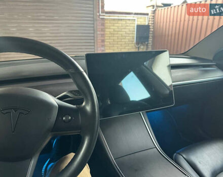 Синий Тесла Модель 3, объемом двигателя 0 л и пробегом 122 тыс. км за 18000 $, фото 23 на Automoto.ua