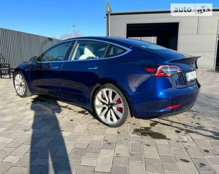 Синій Тесла Модель 3, об'ємом двигуна 0 л та пробігом 55 тис. км за 26000 $, фото 3 на Automoto.ua