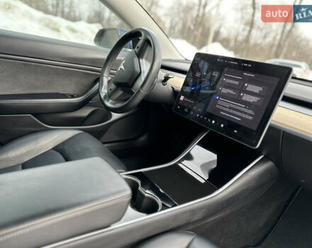 Синий Тесла Модель 3, объемом двигателя 0 л и пробегом 145 тыс. км за 14500 $, фото 28 на Automoto.ua