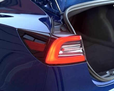 Синий Тесла Модель 3, объемом двигателя 0 л и пробегом 104 тыс. км за 16999 $, фото 22 на Automoto.ua