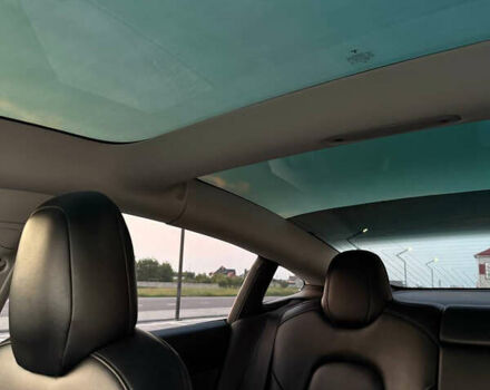 Синій Тесла Модель 3, об'ємом двигуна 0 л та пробігом 125 тис. км за 17500 $, фото 12 на Automoto.ua